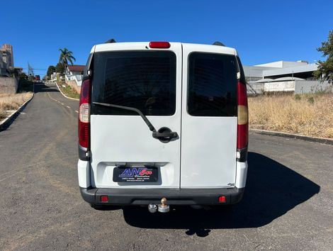 Fiat Doblo ESSENCE 1.8 Flex 16V 5p