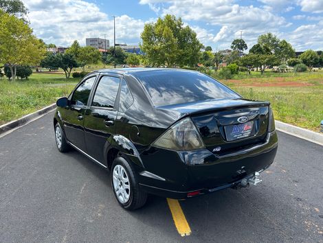 Ford Fiesta Sed. 1.6 8V Flex 4p