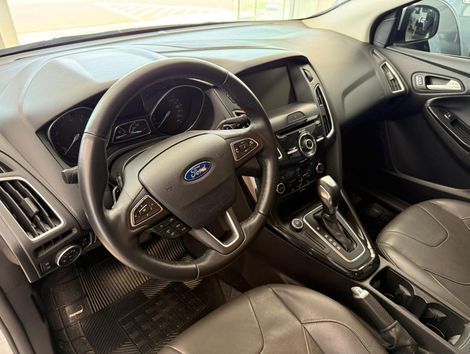 Ford Focus Fastback TIT./T.PLUS 2.0 Flex Aut.