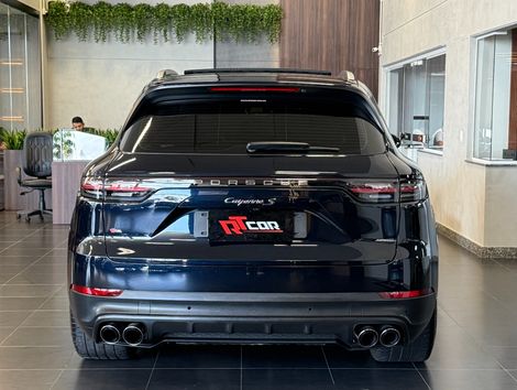 Porsche Cayenne S 2.9 Bi-Turbo V6 440cv