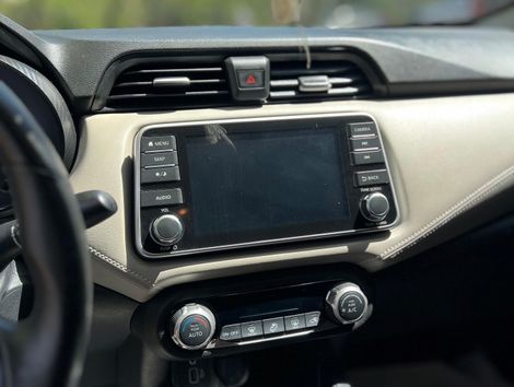 Nissan VERSA Exclusive 1.6 16V Flex Aut.