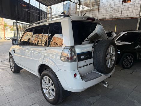 Mitsubishi Pajero TR4 2.0 Flex 16V 4X2 Aut.