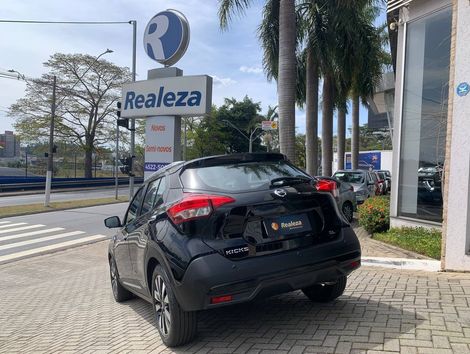Nissan KICKS SL 1.6 16V FlexStar 5p Aut.