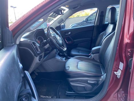 Fiat Toro Freedom 1.8 16V Flex Aut.