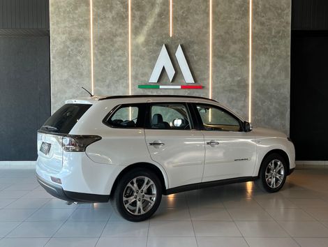 Mitsubishi OUTLANDER 3.0/ GT 3.0 V6 Aut.