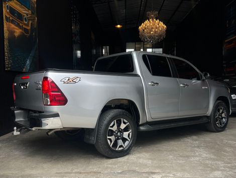Toyota Hilux CD SRX 4x4 2.8 TDI 16V Diesel Aut.