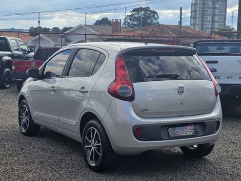 Fiat Palio Week. ATTRACTIVE 1.4 Fire Flex 8V