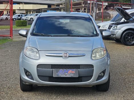 Fiat Palio Week. ATTRACTIVE 1.4 Fire Flex 8V