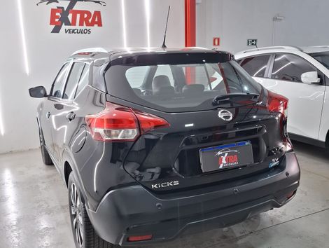 Nissan KICKS SV 1.6 16V FlexStar 5p Aut.