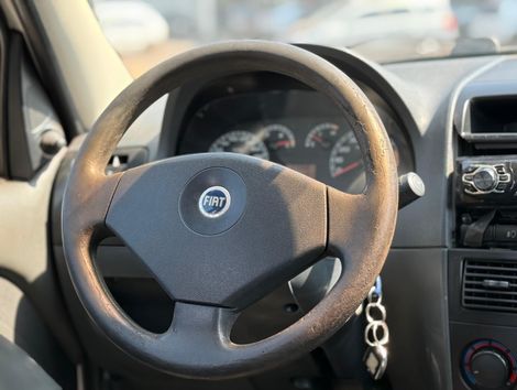Fiat Palio ELX 1.4 Fire/30 Anos F. Flex 8V 4p