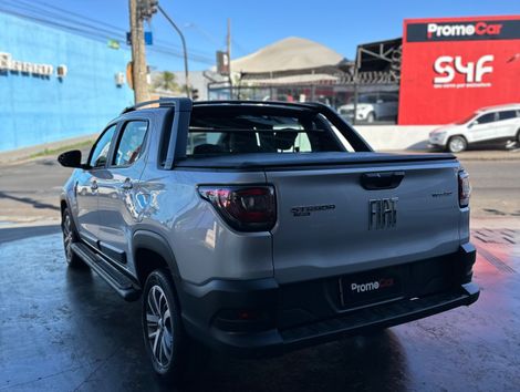 Fiat Strada Volcano 1.3 Flex 8V CD