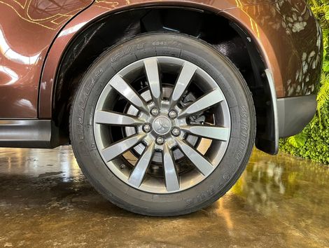 Mitsubishi ASX 2.0 16V 4x4 160cv Aut.