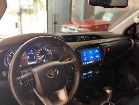Toyota Hilux CD SRV 4x4 2.8 TDI Diesel Aut.