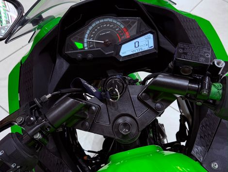 KAWASAKI NINJA 300