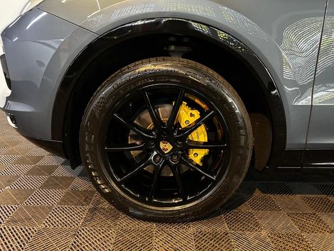 Porsche Cayenne 3.0 V6 340cv