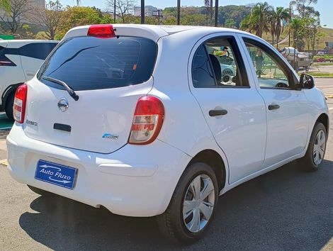 Nissan MARCH S 1.0 16V Flex Fuel 5p