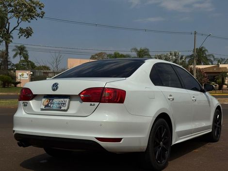 VolksWagen JETTA Comfortline 2.0 T.Flex 8V 4p Tipt.
