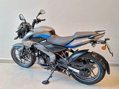 BAJAJ DOMINAR 200