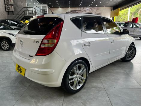 Hyundai i30 2.0 16V 145cv 5p Aut.