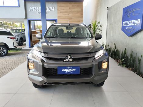 Mitsubishi Triton GLS 2.4 CD 4x4 TB Diesel Aut.
