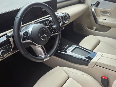 Mercedes CLA-200 Progressive 1.3 TB 16V Aut.(Híb)