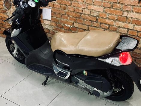 APRILIA 300 S