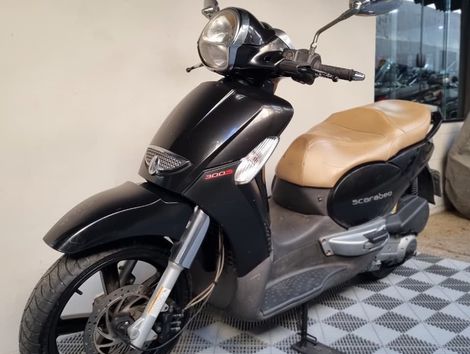 APRILIA 300 S