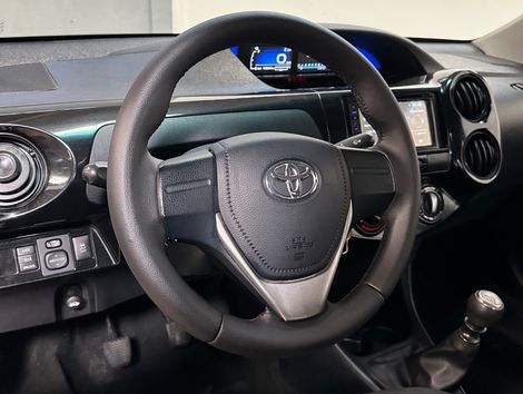 Toyota ETIOS X Sedan 1.5 Flex 16V 4p Mec.