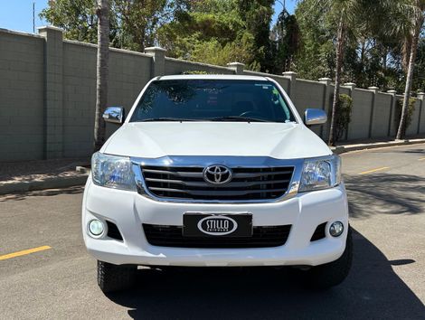 Toyota Hilux CD SRV 4x4 2.7 Flex 16V Aut.