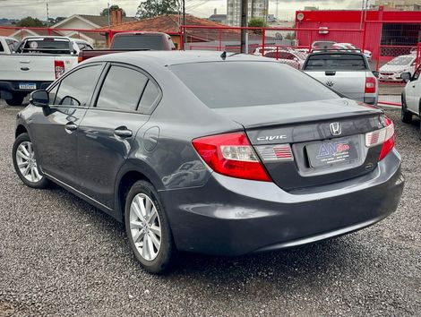 Honda Civic Sedan LXS 1.8/1.8 Flex 16V Aut. 4p