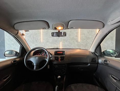 Peugeot 207 Sedan Passion XR 1.4 Flex 8V 4p