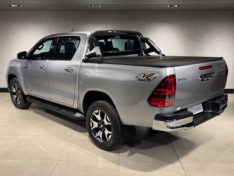 Toyota Hilux CD SRX 4x4 2.8 TDI 16V Diesel Aut.