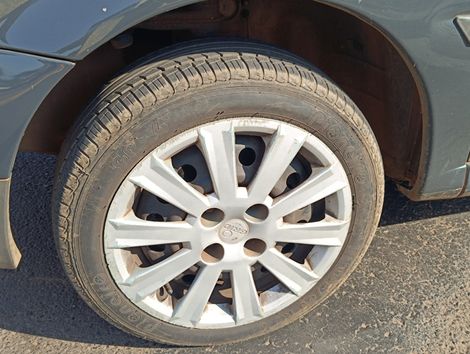 VolksWagen Gol City (Trend) 1.0 Mi Total Flex 8V 2p