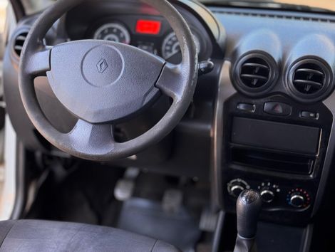 Renault SANDERO Authentique Hi-Flex 1.0 16V 5p