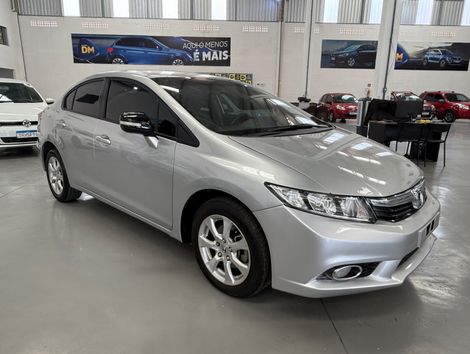 Honda Civic Sedan LXR 2.0 Flexone 16V Aut. 4p