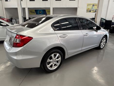 Honda Civic Sedan LXR 2.0 Flexone 16V Aut. 4p