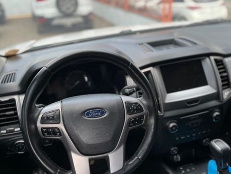 Ford Ranger Limited 3.2 4x4 CD Diesel Aut.