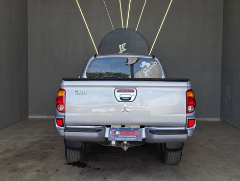 Mitsubishi L200 Triton GLS 3.2 CD TB Int.Diesel Mec