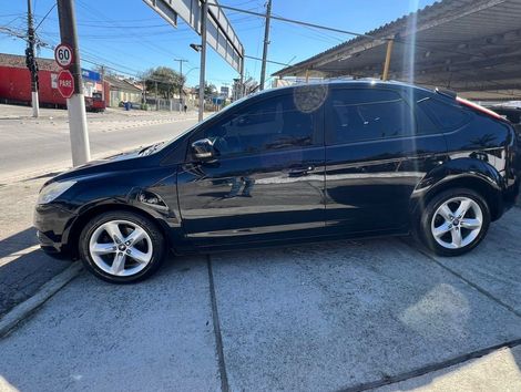 Ford Focus 1.6 S/SE/SE Plus Flex 8V/16V  5p