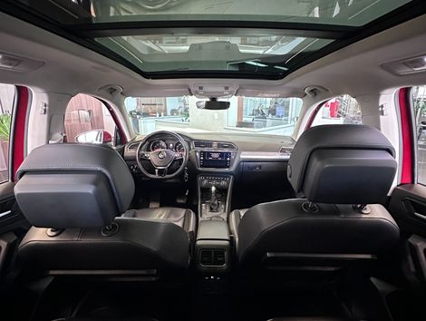 VolksWagen TIGUAN Allspac Comf 250 TSI 1.4 Flex