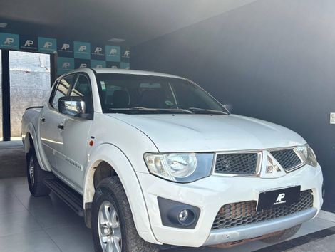 Mitsubishi L200 Triton HPE 3.2 CD TB Int.Diesel Aut
