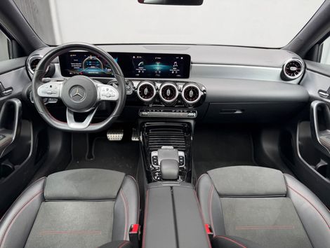 Mercedes A35 AMG Laun. Edition 4MATIC 2.0 TB Aut