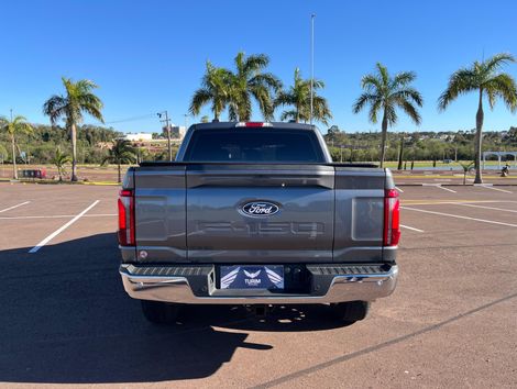 Ford F-150 Lariat 4x4 5.0 V8