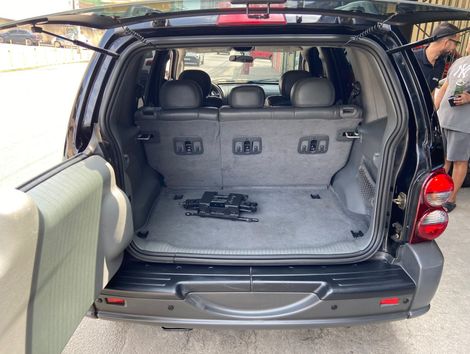 Jeep Cherokee Sport 3.7 4x4 V6 12V Aut.