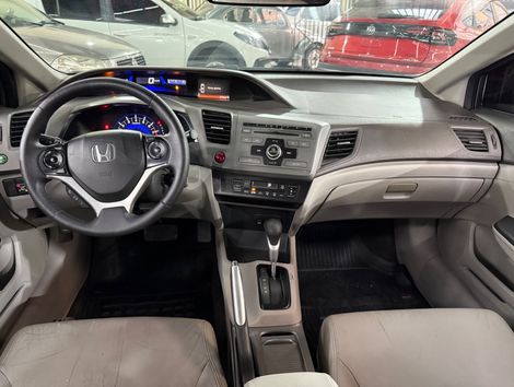 Honda Civic Sedan LXR 2.0 Flexone 16V Aut. 4p
