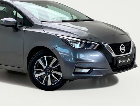 Nissan VERSA Advance 1.6 16V Flex Aut.