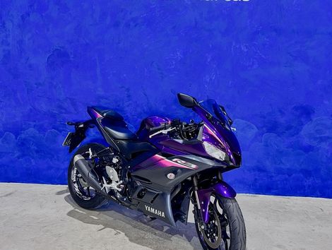 YAMAHA YZF R-3 321/ABS