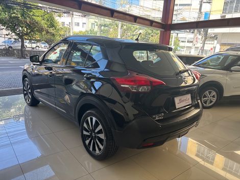 Nissan KICKS SL 1.6 16V FlexStar 5p Aut.