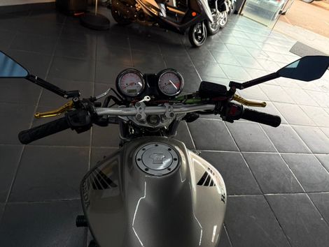 HONDA CB 600F HORNET