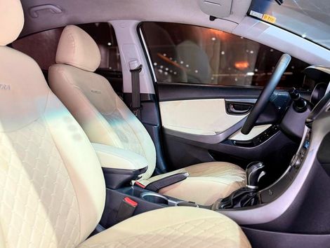 Hyundai Elantra GLS 2.0 16V Flex Aut.